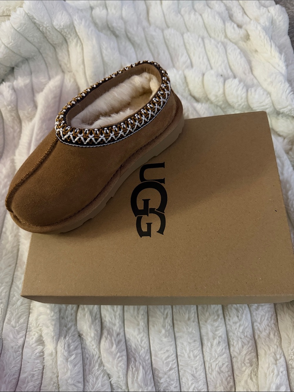 UGG Kids Chestnut Braided-Trim Slip-On Clog